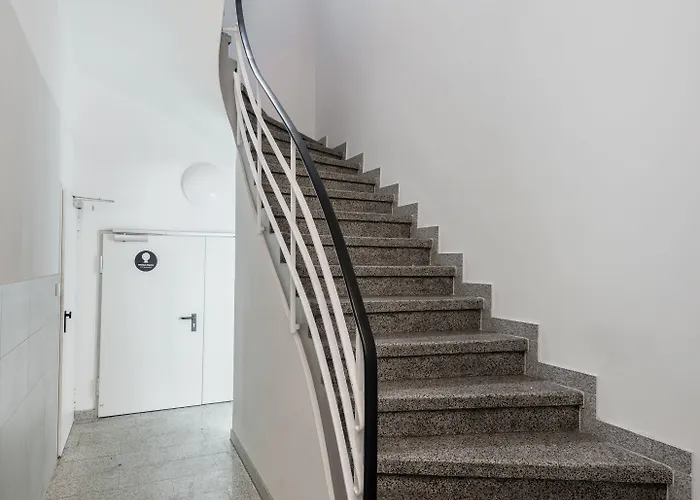 Numa Frankfurt Blau 4*